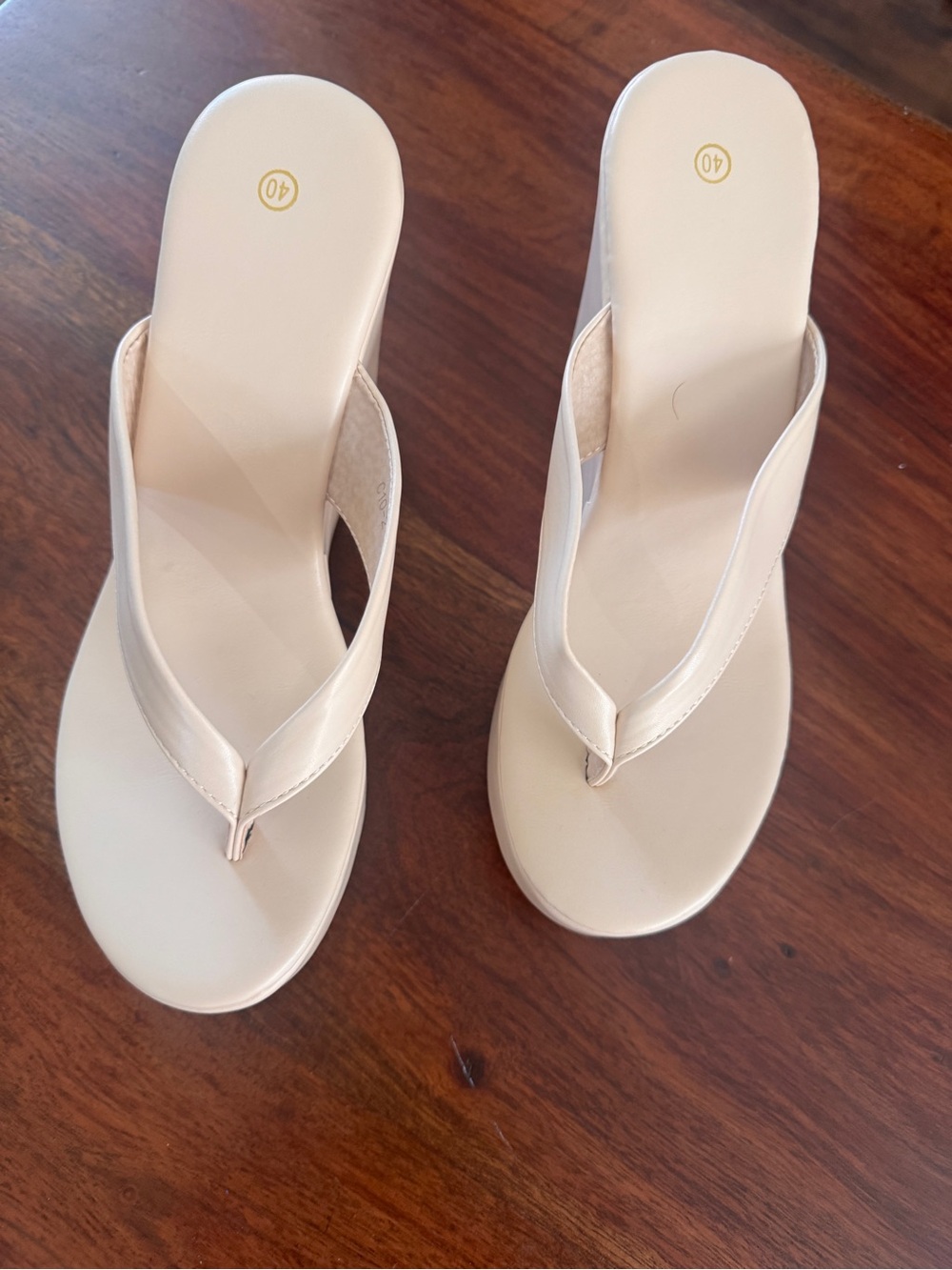 New Cream Platform Wedge Thong Sandals | EU 40 (US 9)